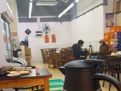 -周良天山牛杂城(天山路总店)