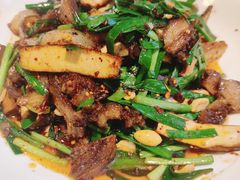 -老鼎万春卤菜(五代传承创始老店)