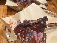 -六合居·明厨亮灶餐厅(成双大道店)