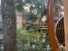 -二荆条·蜀鲜汇城市森林火锅