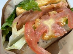 -Dough&Joe团憩(瑞虹天地月亮湾店)