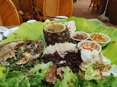 -沐毫傣泐云南菜孔雀宴•手抓饭傣味烧烤(曼听公园店)