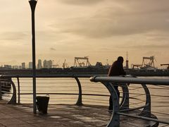 -东港音乐喷泉广场