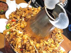 -炉小二铜锅牛蛙•川湘菜(三里屯店)