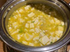 蟹粉豆腐-吴越荣记苏州菜·松鼠桂鱼100%活鱼现做(斜塘老街店)