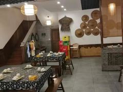 大堂-黄桷树曹家私房菜(江与城店)