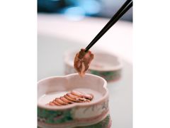 -壹零贰小馆(桂城石啃店)