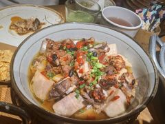 -吃饭皇帝大土家民族菜(荟聚店)