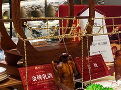 -雍和会海鲜姿造自助(湖东路店)