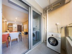 -初禾Film·Apartment(深圳福田岗厦地铁站店)