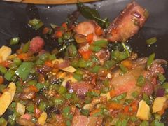 -隔壁老王·家常云南菜(花巷店)