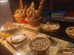 -西藏饭店·亚克·食光自助餐厅(文殊院店)