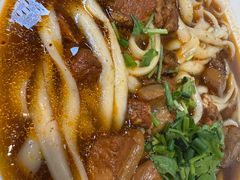 小炖肉刀削面-韩师傅老大同刀削面(北苑路店)
