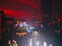 -MEGA PARTY CLUB