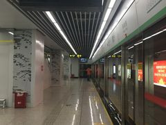 -星湖街(地铁站)