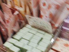 -猫的天空之城概念书店(苏州平江店)
