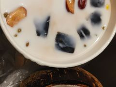 -海口骑楼小吃街