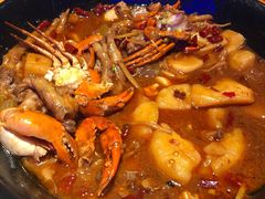 -胖哥俩肉蟹煲(长沙高铁吾悦广场店)