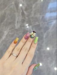 -桃色美甲沙龙