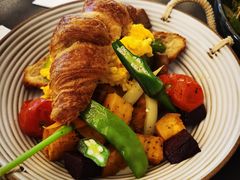 -玲婧胡同·生日蛋糕·餐厅(嘉里城店)