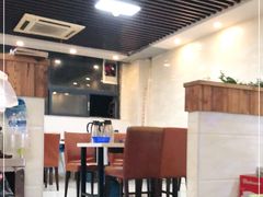 -胡须佬鸡煲四季火锅(龙珠大道店)