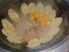 地锅贴饼-地锅公社·现炒地锅鸡·地锅鱼·夜宵(罗锦路店)