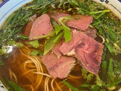 -镇南锅盖面馆(解放路店)