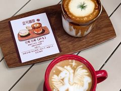 -逗号咖啡(信义荔山公馆店)