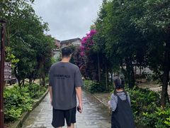 -高荡千年布依古寨旅游景区