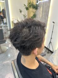 -苏奇发型·烫发染发