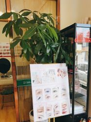 -苗方清颜专业祛痘连锁机构
