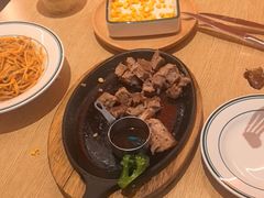 -摩欧客意式餐厅(高新活力汇店)