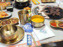 -金会长自助海鲜·烤肉(人民广场店)