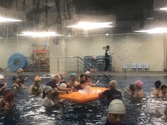 -蓝旗亲子游泳(范湖万达广场店)