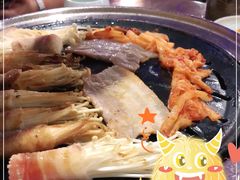 -鸿通城购物中心