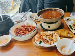 -莲餐厅·湖北菜·潜江小龙虾店(愚园路店)