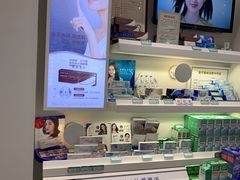 -茂昌眼镜(南京西路店)