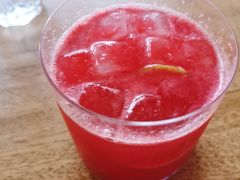 桃子红莓苏打饮料-RAC BAR(安福路店)