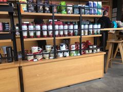 零售区-星巴克臻选(成都环球乐天店)