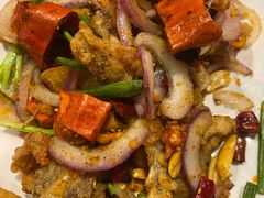 -虾弄弄海派小龙虾·牛羊蝎子火锅