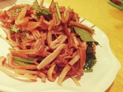 -鹿港小镇经典老上海菜(长乐路店)
