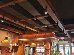 -巴卤社老火锅(财富店)