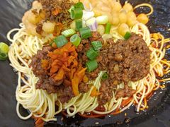 -李与白包子铺(桐梓林店)