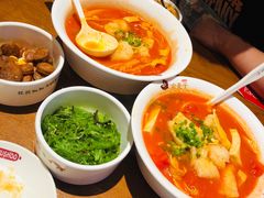 -渝是乎酸菜鱼(龙旗购物中心店)