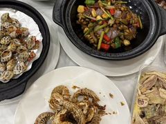 -粤盛海鲜平价店(洛溪食街店)
