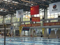 -奥冠体育华师附中恒温游泳馆