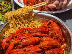-侠舍·江湖小龙虾大排档(沌口总店)