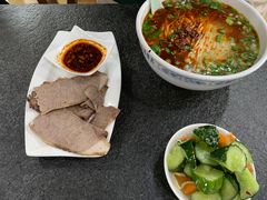 -洪师傅牛肉面(文昌南路店)