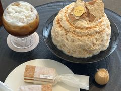 焦糖奶红茶刨冰-半勺舒舒(太乙店)