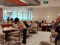 -广府汤语·靓汤·早茶·小粤菜(仁恒梦店)